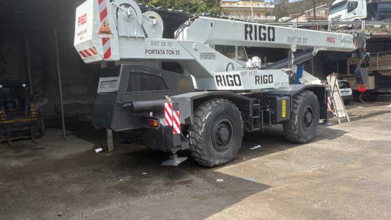 OmecoHub - RIGO RGT25FS